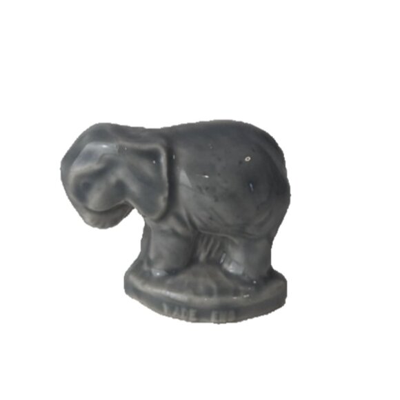 Wade England Gray Elephant Figurine Ceramic Whimsies Miniature Vintage - Picture 1 of 7